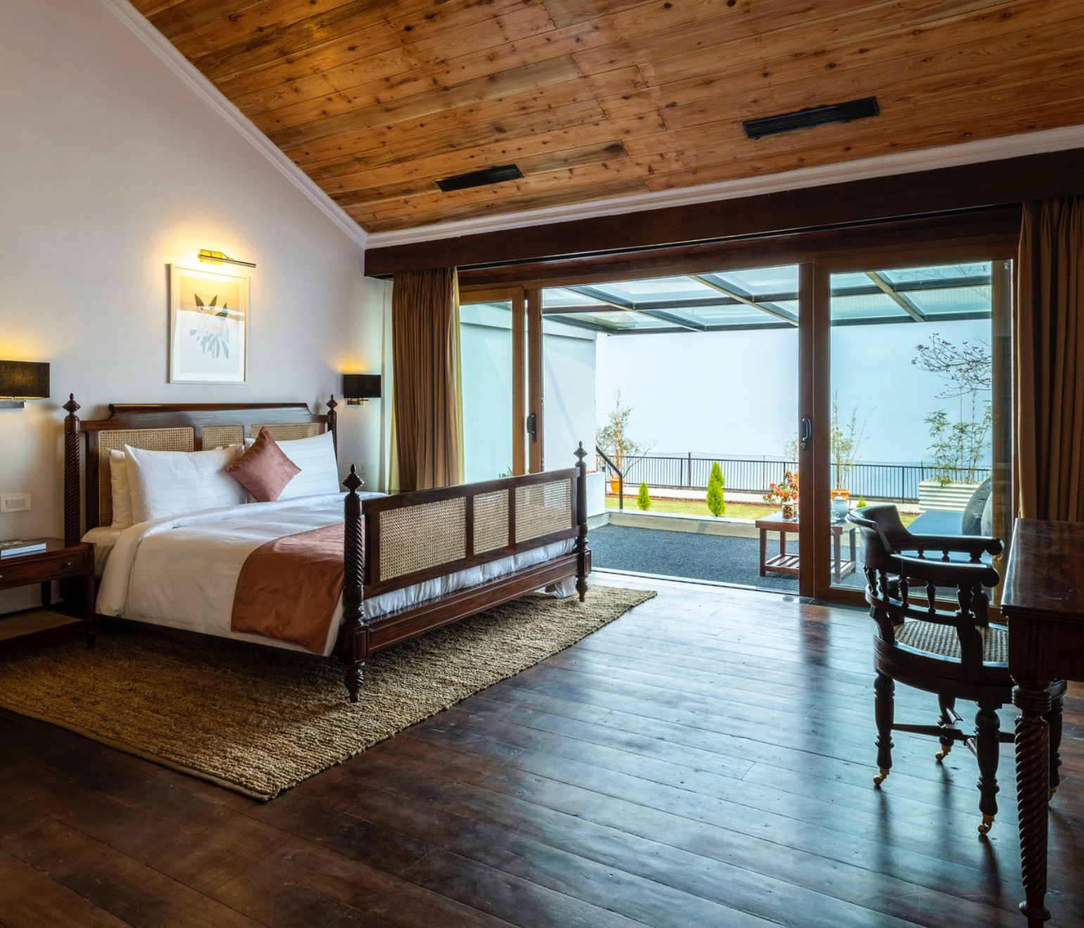 Puttabong bedroom interior
